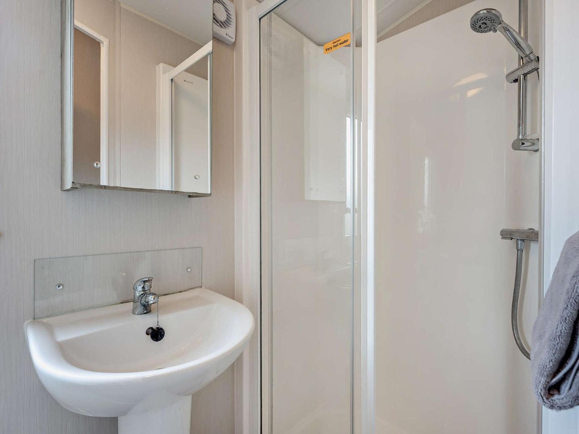 3 Bed In Ventnor 94278 Villa Rookley Ngoại thất bức ảnh